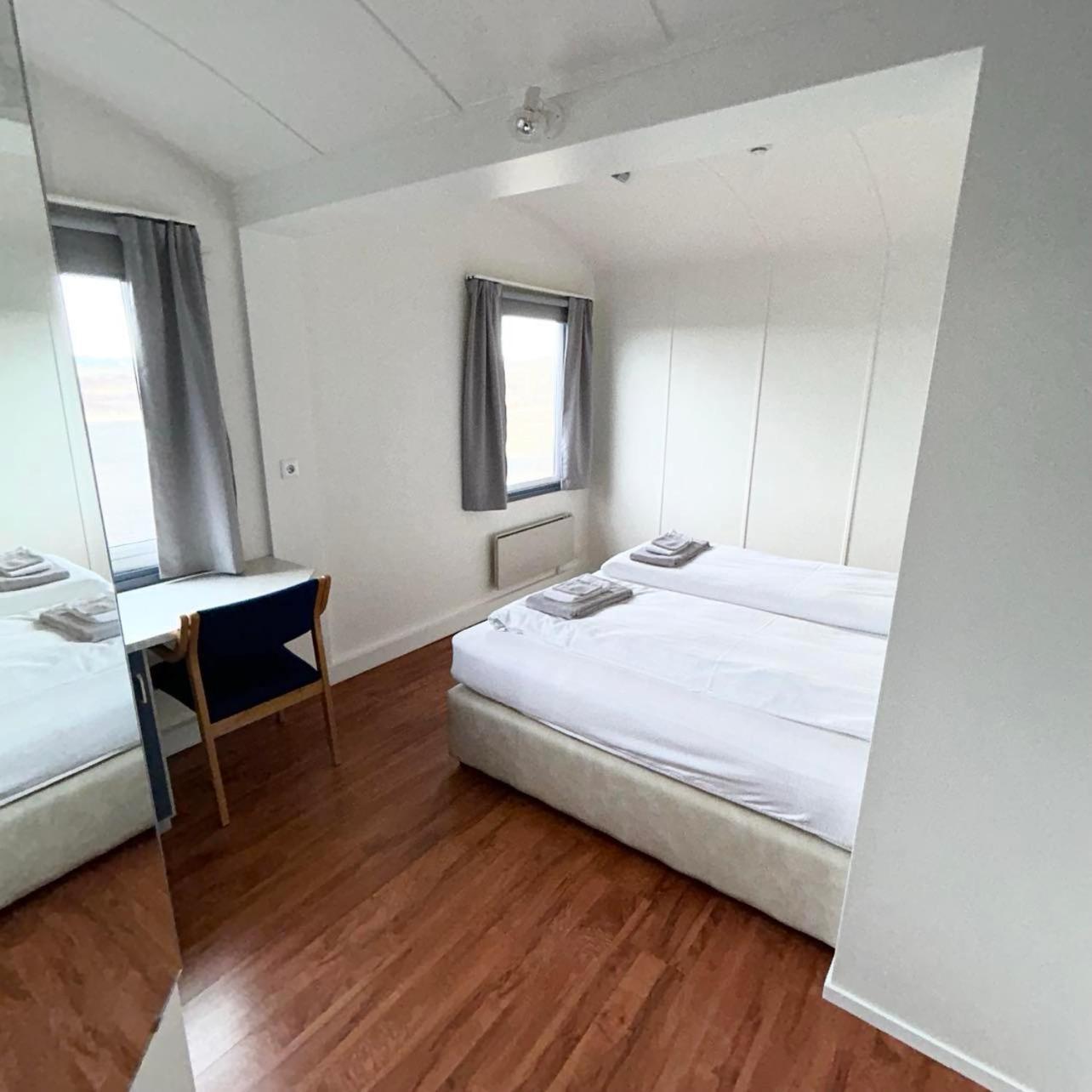 Guesthouse Svartiskogur Egilsstathir Exteriér fotografie